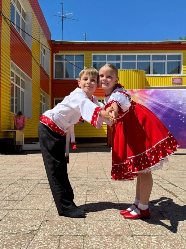 В селе Старая Ситня отметили День села праздничной программой «Край родной – любимый край!» В селе Старая Ситня отметили День села праздничной программой «Край родной – любимый край!»