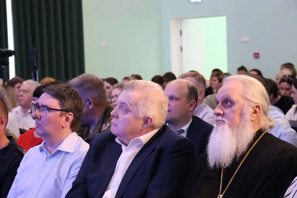 От экономики и новых производств до благоустроенных парков, школ и современных общественных пространств — в городском округе Ступино подвели итоги работы От экономики и новых производств до благоустроенных парков, школ и современных общественных пространств — в городском округе Ступино подвели итоги работы