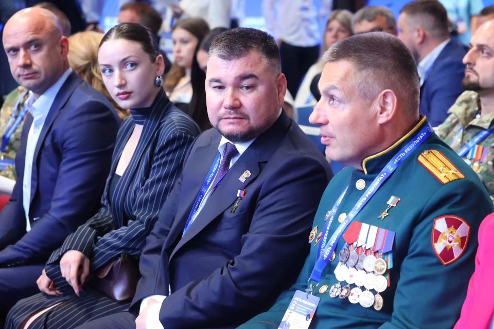 Сегодня в Москве прошёл итоговый форум «Есть результат!» партии «Единой России» Сегодня в Москве прошёл итоговый форум «Есть результат!» партии «Единой России»