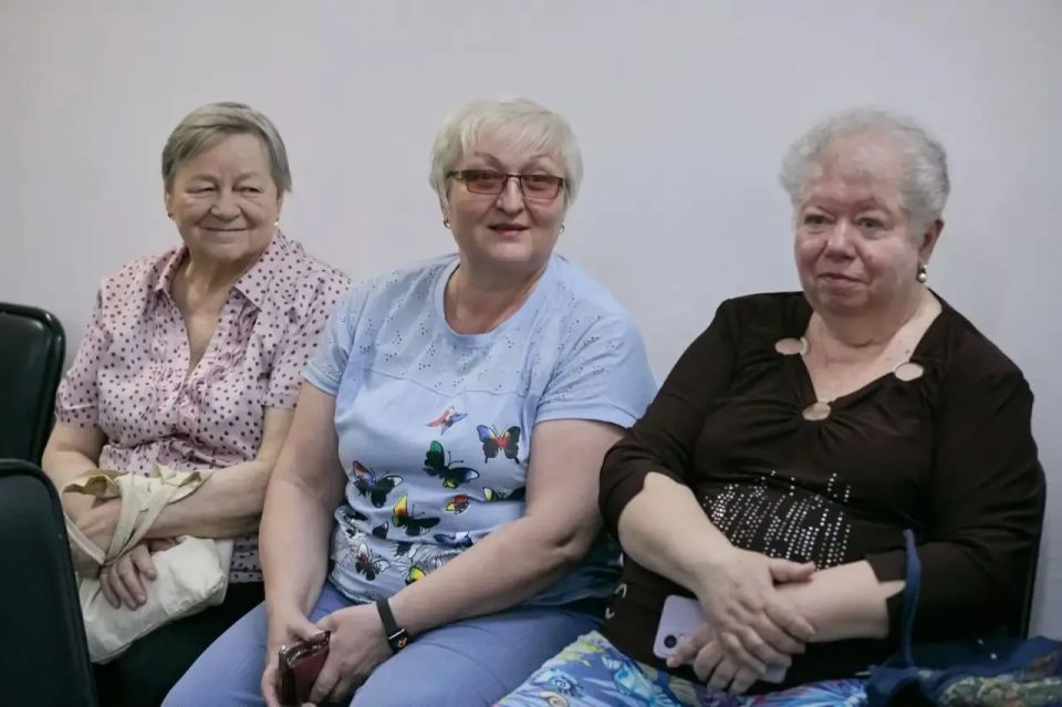 В микрорайоне Купавна провели встречу с жителями в формате выездной администрации В микрорайоне Купавна провели встречу с жителями в формате выездной администрации