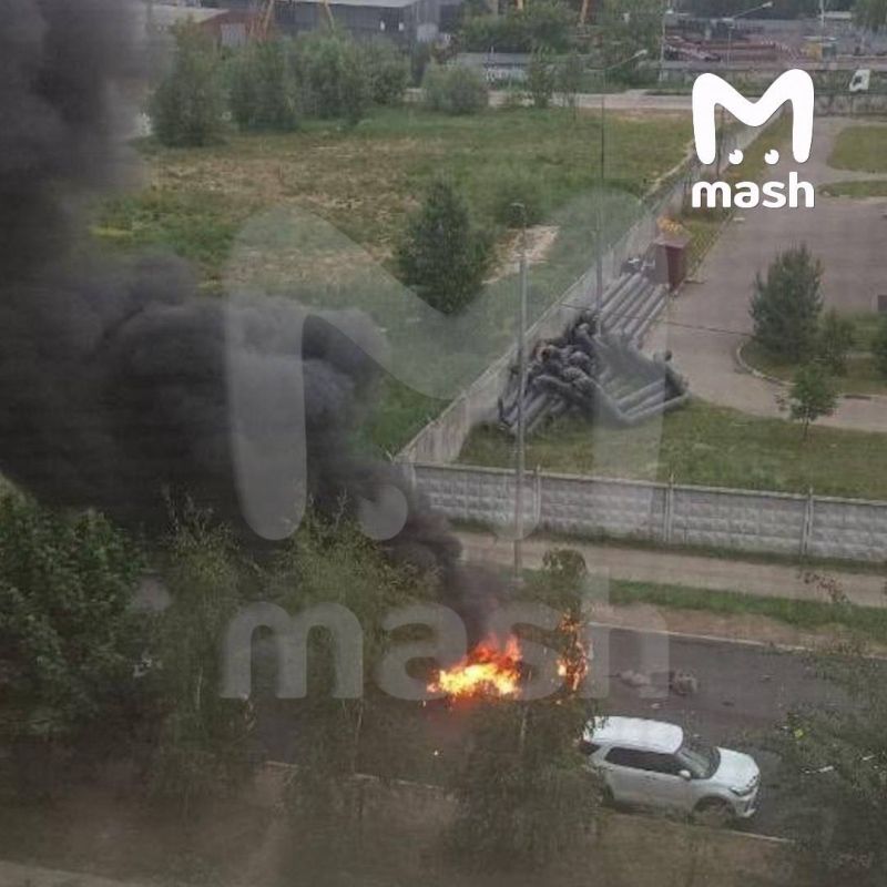 В подмосковной Балашихе подорвали автомобиль, погиб водитель, сообщает СК В подмосковной Балашихе подорвали автомобиль, погиб водитель, сообщает СК