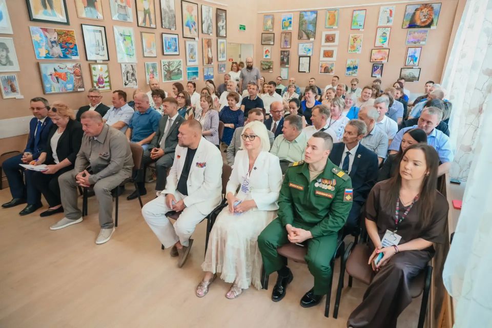 30-я конференция Сергиево-Посадского местного отделения партии «Единая Россия» состоялась в библиотеке им. В. Розанова 30-я конференция Сергиево-Посадского местного отделения партии «Единая Россия» состоялась в библиотеке им. В. Розанова