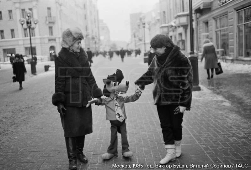10 июня — 90 лет киностудии "Союзмультфильм" 10 июня — 90 лет киностудии "Союзмультфильм"