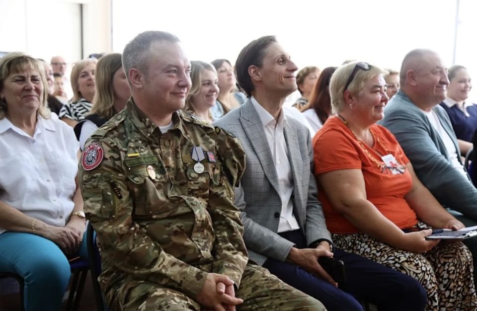 В рамках Антинаркотического месячника и акции «Здоровье – твое богатство» 10 июня на базе МОУ «СОШ №3» состоялся форум, посвященный профилактике наркомании и пропаганде здорового образа жизни В рамках Антинаркотического месячника и акции «Здоровье – твое богатство» 10 июня на базе МОУ «СОШ №3» состоялся форум, посвященный профилактике наркомании и пропаганде здорового образа жизни