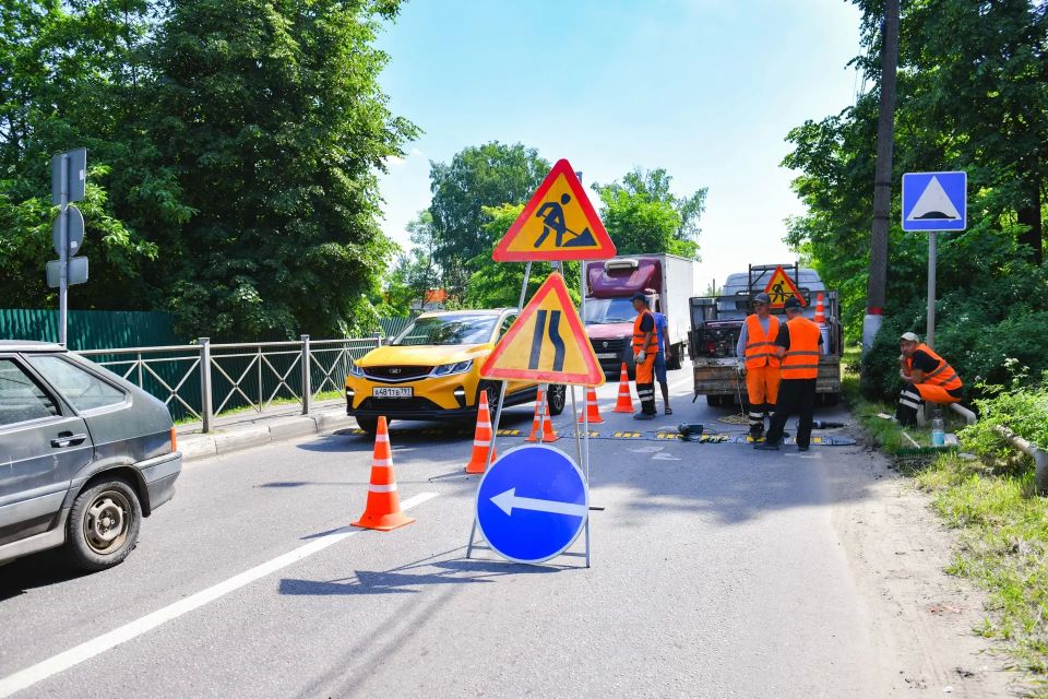 Порядок в деталях: в Сходне проверили содержание улиц и дворов Порядок в деталях: в Сходне проверили содержание улиц и дворов