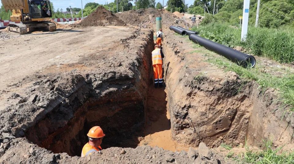Рассказываем, как проходит капремонт моста через реку Нару у деревни Наро-Осаново Одинцовского округа Рассказываем, как проходит капремонт моста через реку Нару у деревни Наро-Осаново Одинцовского округа
