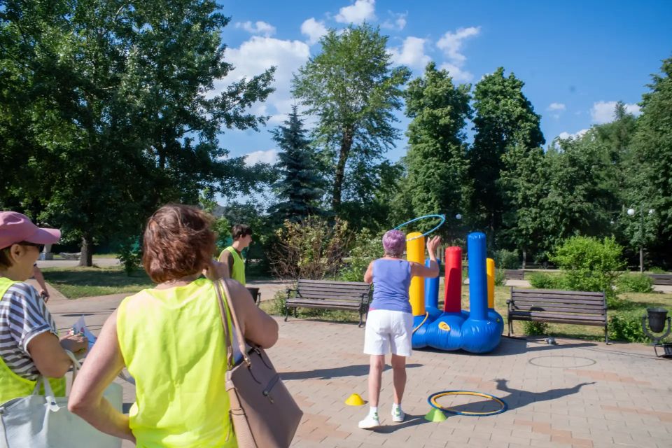 Спортивный этап конкурса «Люберецкая супербабушка» прошел в Центральном парке Спортивный этап конкурса «Люберецкая супербабушка» прошел в Центральном парке