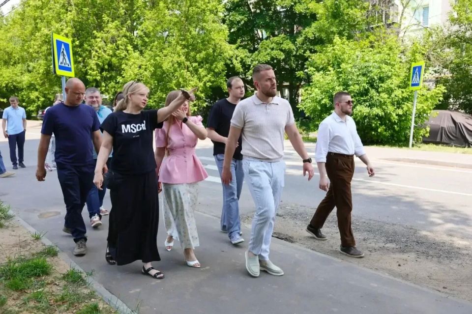 Вместе с жителями: Выездная проверка по обращениям граждан прошла в Мытищах Вместе с жителями: Выездная проверка по обращениям граждан прошла в Мытищах