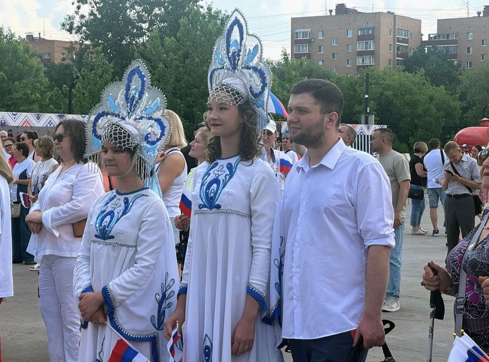 Хоровод дружбы: Долгопрудный объединил город, Подмосковье и страну! Хоровод дружбы: Долгопрудный объединил город, Подмосковье и страну!
