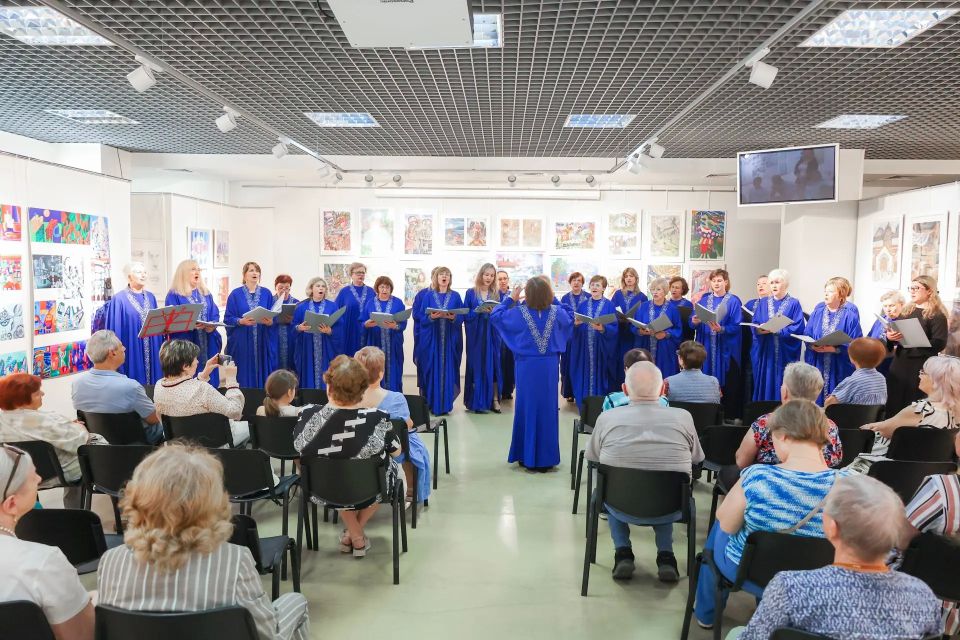 Звуки России: в галерее искусств звучала «Элегия» Звуки России: в галерее искусств звучала «Элегия»