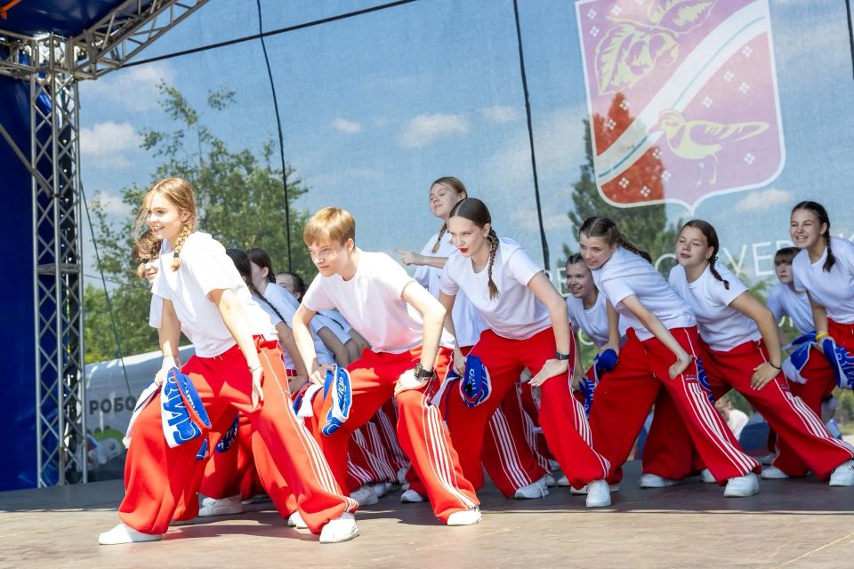 Руслан Заголовацкий: Россия — страна, объединяющая множество народов и традиций Руслан Заголовацкий: Россия — страна, объединяющая множество народов и традиций
