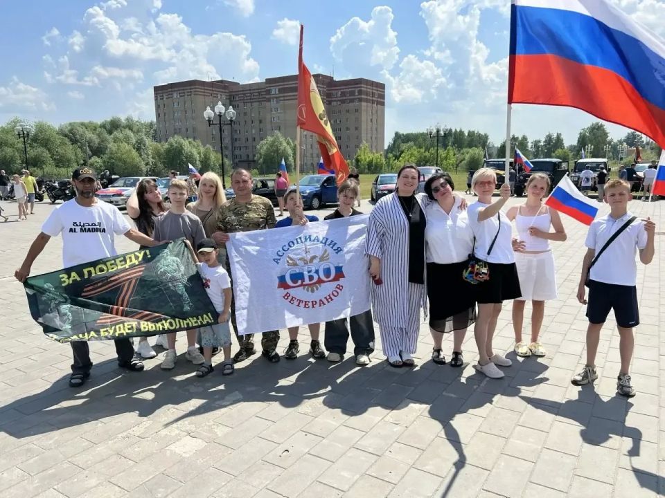 В Ступино состоялся автомотопробег в честь Дня России