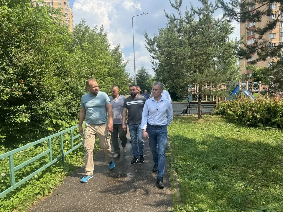 Сегодня провели первый объезд территории Сегодня провели первый объезд территории