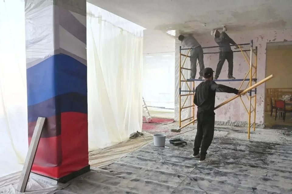 Во Дворце культуры «Россия» начался плановый ремонт Во Дворце культуры «Россия» начался плановый ремонт