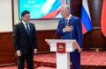Губернатор Андрей Воробьев поздравил жителей Московской области с Днем России и вручил государственные и региональные награды