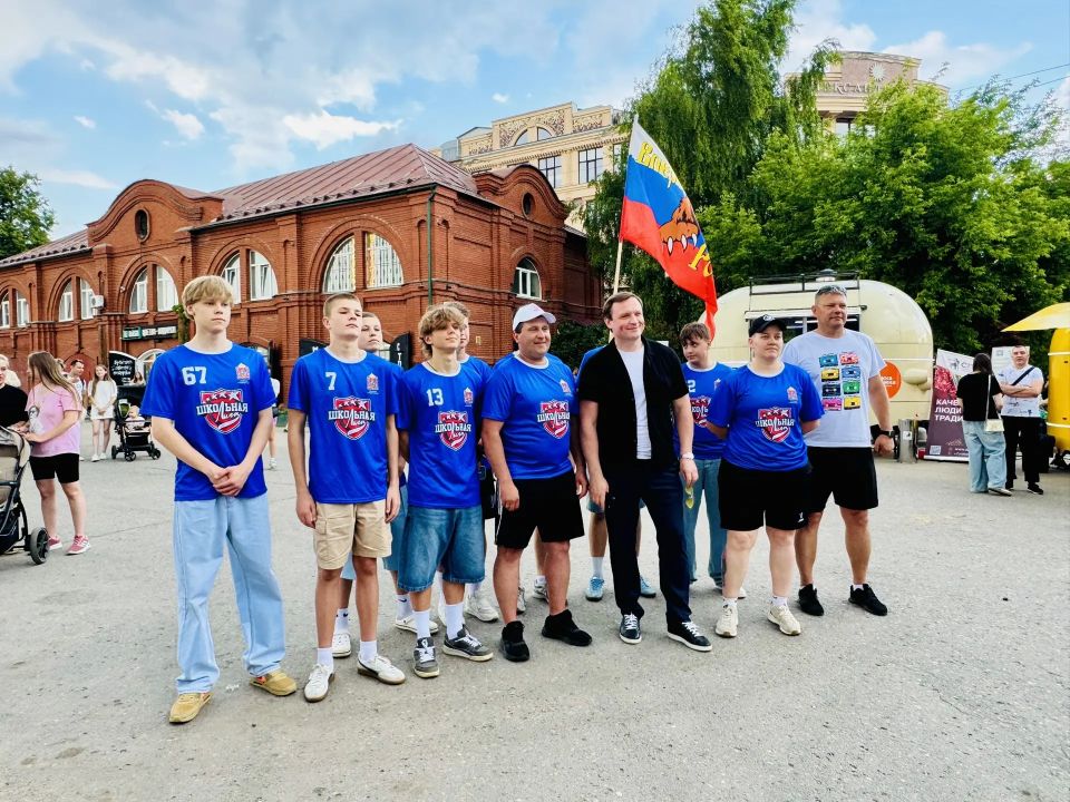 Сегодня наш Сергиев Посад наполнен музыкой и улыбками Сегодня наш Сергиев Посад наполнен музыкой и улыбками