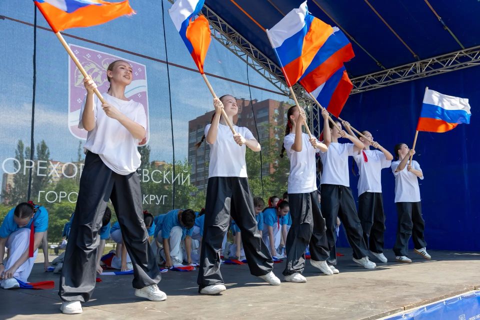 Руслан Заголовацкий: Россия — страна, объединяющая множество народов и традиций Руслан Заголовацкий: Россия — страна, объединяющая множество народов и традиций