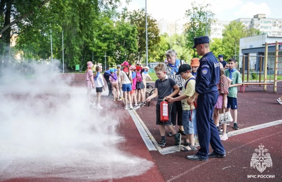В химках прошел открытый урок по пожарной безопасности - ярко и полезно В химках прошел открытый урок по пожарной безопасности - ярко и полезно