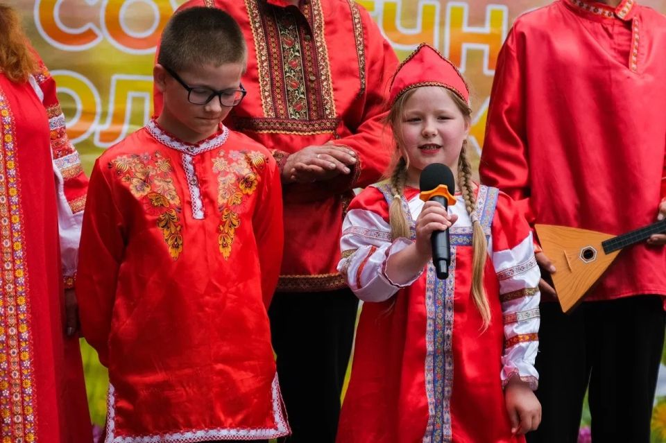 Веселье на солнечной поляночке! Веселье на солнечной поляночке!