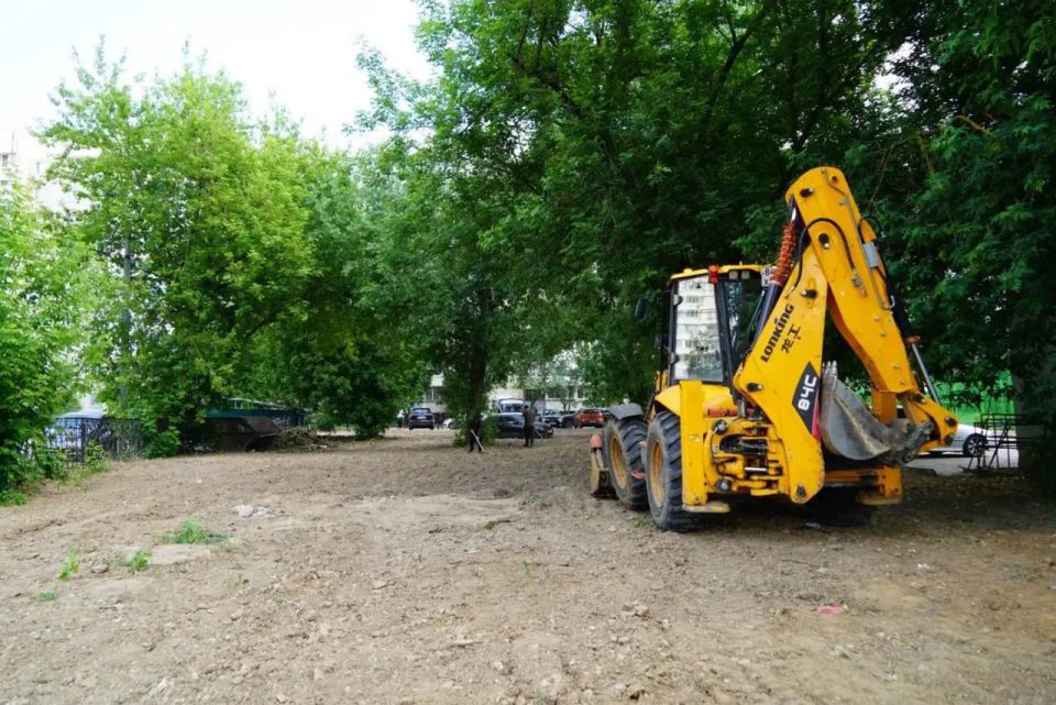Благоустройство на улице Курской в Подольске подходит к завершению Благоустройство на улице Курской в Подольске подходит к завершению