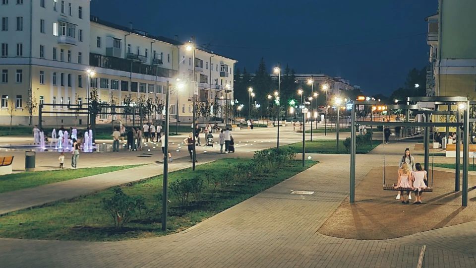 Не просто фонтан, а символ: в Ступино открыли «спутник», который можно потрогать Не просто фонтан, а символ: в Ступино открыли «спутник», который можно потрогать