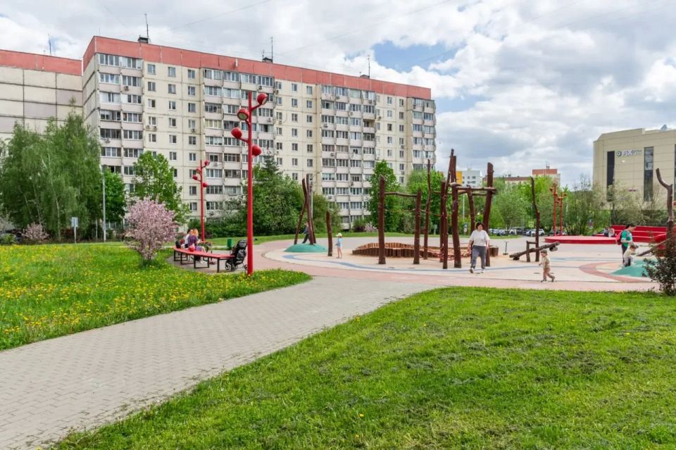 Красногорский сквер «Красный мишка» победил в конкурсе по обновлению в рамках проекта «Единой России» «Формирование комфортной городской среды» Красногорский сквер «Красный мишка» победил в конкурсе по обновлению в рамках проекта «Единой России» «Формирование комфортной городской среды»