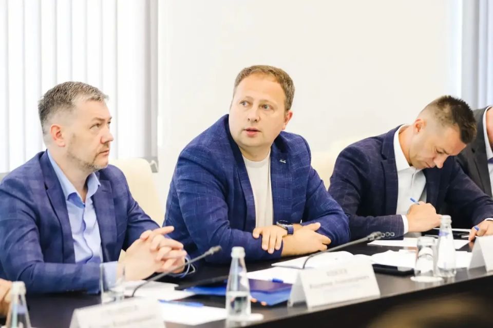 Подготовка к зиме и обновление коммунальной инфраструктуры — на особом контроле Подготовка к зиме и обновление коммунальной инфраструктуры — на особом контроле