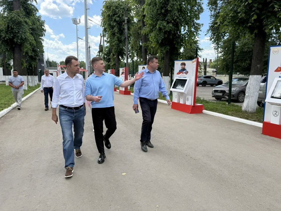 Александр Гречищев: В Коломне на стадионе «Авангард» открыта Аллея Героев — новое знаковое место, посвященное выдающимся спортсменам нашего округа Александр Гречищев: В Коломне на стадионе «Авангард» открыта Аллея Героев — новое знаковое место, посвященное выдающимся спортсменам нашего округа