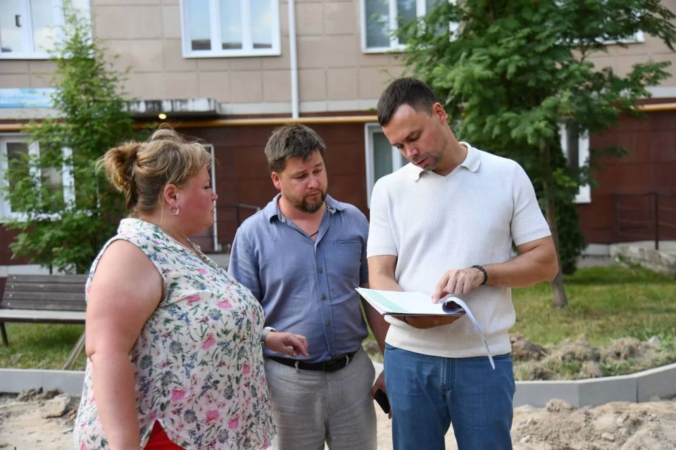 Заместитель министра оценил ход работы по благоустройству в Рузе и Истре Заместитель министра оценил ход работы по благоустройству в Рузе и Истре