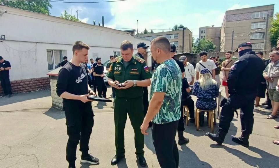 Рейд по уклонистам от воинских обязанностей прошел в Подольске Рейд по уклонистам от воинских обязанностей прошел в Подольске