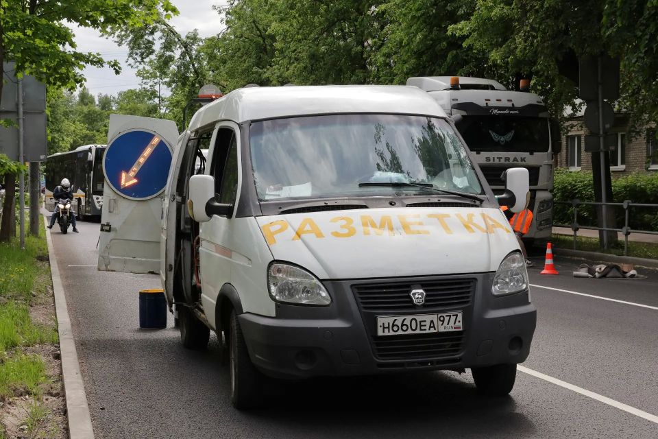 На обновлённых дорогах Королёва нанесли дорожную разметку На обновлённых дорогах Королёва нанесли дорожную разметку