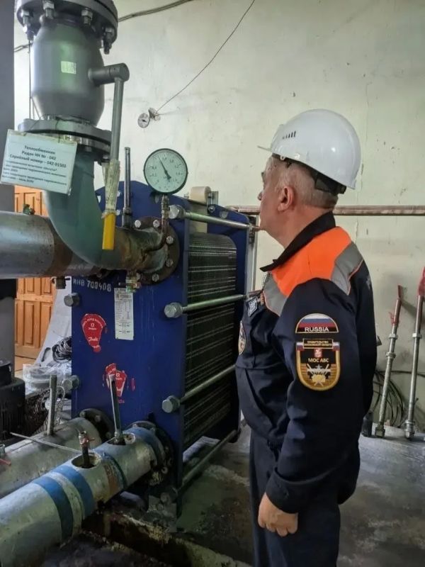 Михаил Собакин: В ходе Часа по ЖКХ совместно с представителями ресурсоснабжающих организаций, соцблоком и управляющими компаниями обсудили подготовку к следующему отопительному сезону (ОЗП) Михаил Собакин: В ходе Часа по ЖКХ совместно с представителями ресурсоснабжающих организаций, соцблоком и управляющими компаниями обсудили подготовку к следующему отопительному сезону (ОЗП)