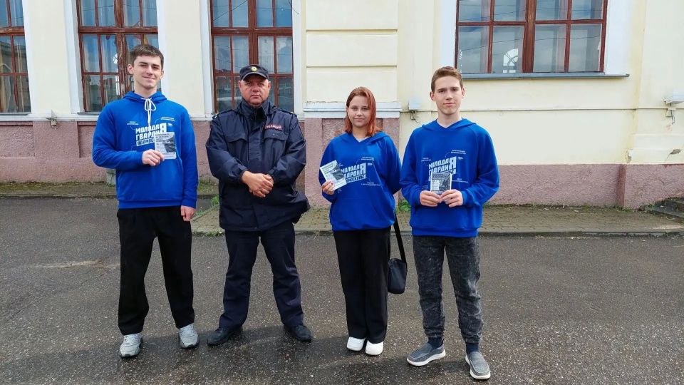 На железнодорожной станции «Серпухов» прошла акция «Сохрани себе жизнь» На железнодорожной станции «Серпухов» прошла акция «Сохрани себе жизнь»