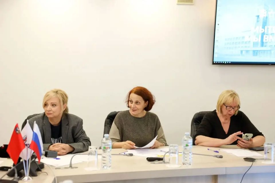 Юлия Купецкая: Провели повторный личный прием жителей первого корпуса дома №1 по улице Фрунзе и СНТ «Северное» Юлия Купецкая: Провели повторный личный прием жителей первого корпуса дома №1 по улице Фрунзе и СНТ «Северное»