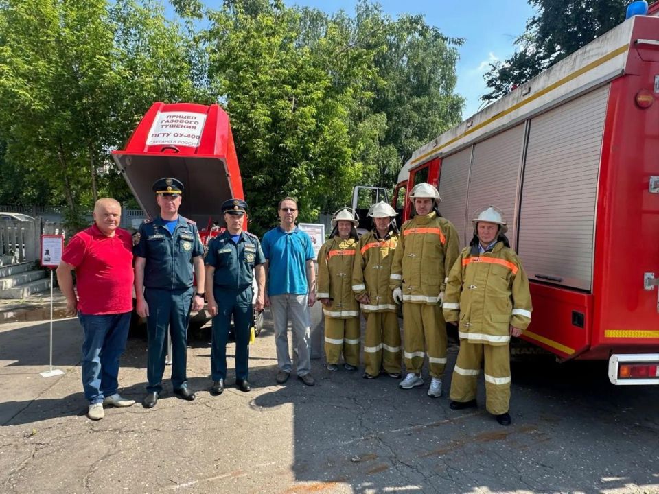 На спортивной базе 28-й пожарно-спасательной части в городе Видное состоялись ежегодные соревнования по пожарно-спасательному спорту среди подразделений добровольных пожарных формирований муниципальных учреждений и объектов... На спортивной базе 28-й пожарно-спасательной части в городе Видное состоялись ежегодные соревнования по пожарно-спасательному спорту среди подразделений добровольных пожарных формирований муниципальных учреждений и объектов...