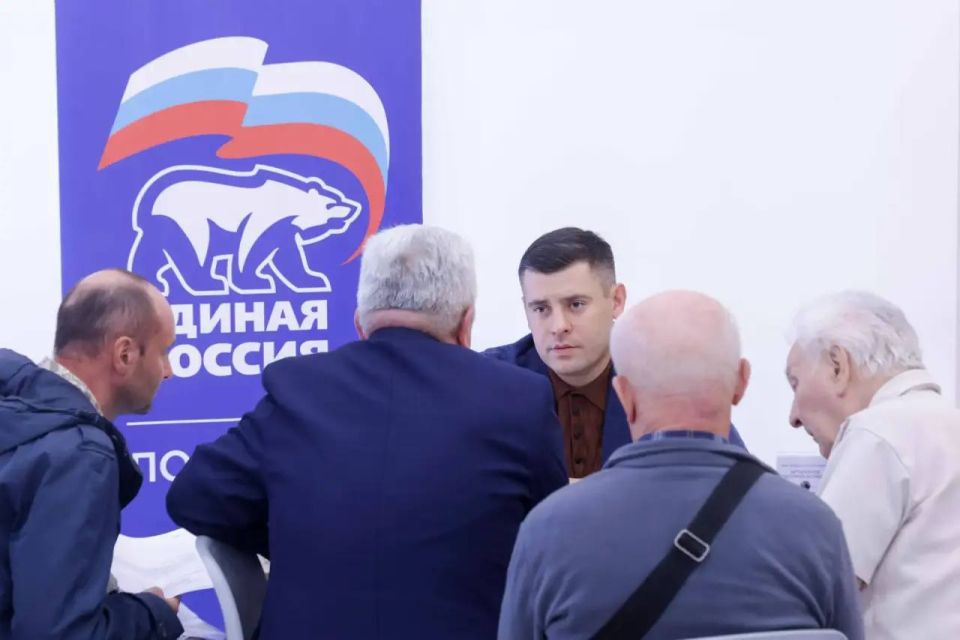 Григорий Артамонов: Провел выездную администрацию в Южном микрорайоне Григорий Артамонов: Провел выездную администрацию в Южном микрорайоне