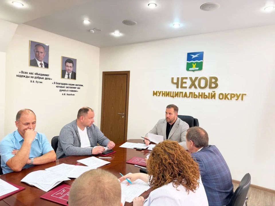 Михаил Собакин: В ходе Часа по ЖКХ совместно с представителями ресурсоснабжающих организаций, соцблоком и управляющими компаниями обсудили подготовку к следующему отопительному сезону (ОЗП) Михаил Собакин: В ходе Часа по ЖКХ совместно с представителями ресурсоснабжающих организаций, соцблоком и управляющими компаниями обсудили подготовку к следующему отопительному сезону (ОЗП)
