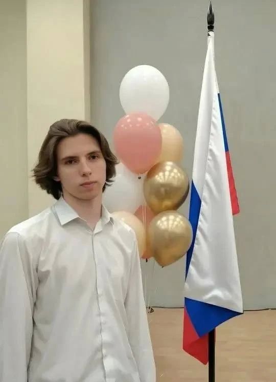 Игорь Трифонов: В нашем городе уже 6 выпускников получили 100 баллов на ЕГЭ по химии Игорь Трифонов: В нашем городе уже 6 выпускников получили 100 баллов на ЕГЭ по химии