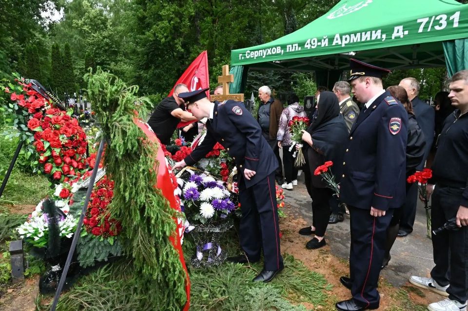 Сегодня проводили в последний путь ветерана Великой Отечественной войны Николая Ивановича Козлова Сегодня проводили в последний путь ветерана Великой Отечественной войны Николая Ивановича Козлова