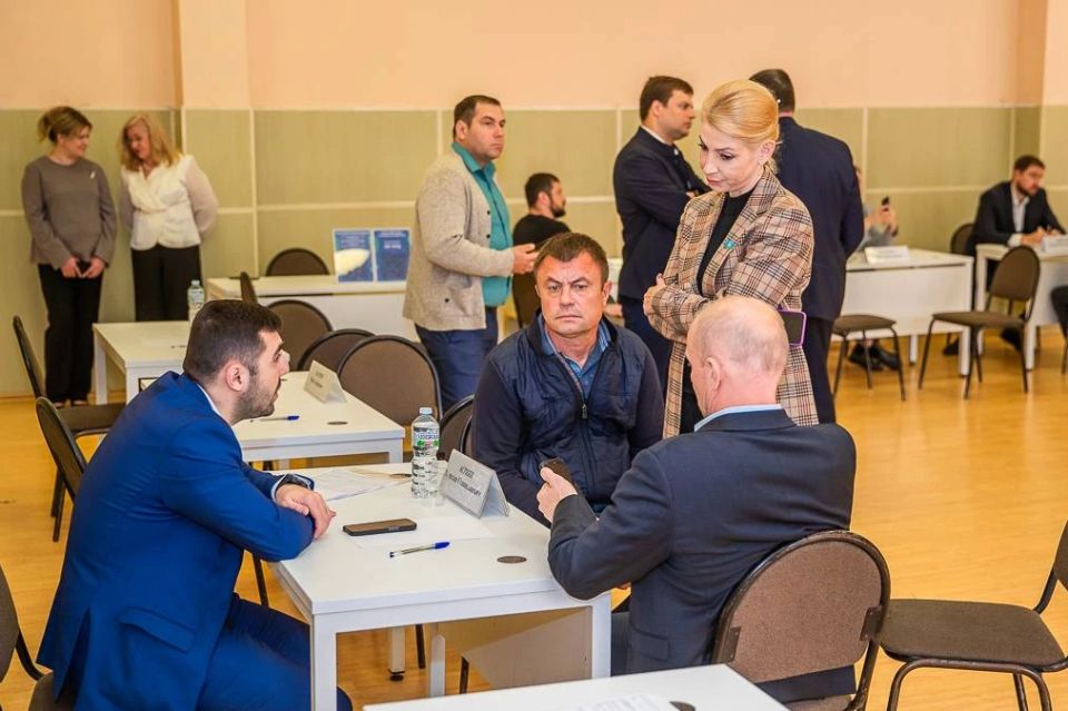 Андрей Иванов: Провёл личный приём жителей в рамках «Выездной администрации» в территориальном управлении «Лесной Городок» Андрей Иванов: Провёл личный приём жителей в рамках «Выездной администрации» в территориальном управлении «Лесной Городок»