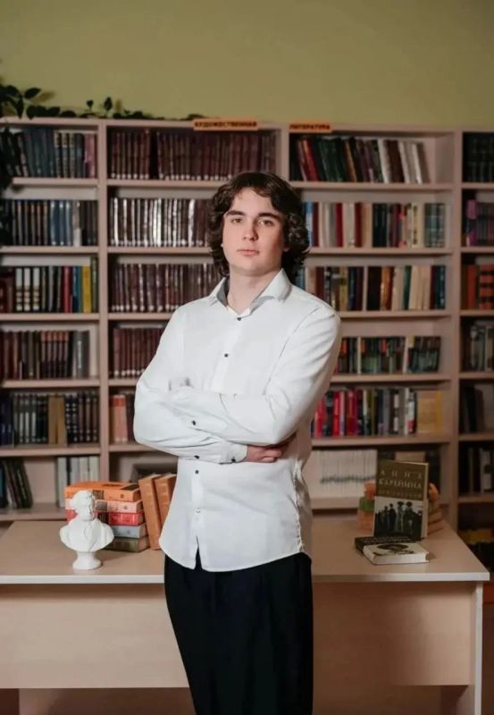 Андрей Иванов: Десять выпускников Одинцовского округа получили максимальные 100 баллов на ЕГЭ по русскому языку! Андрей Иванов: Десять выпускников Одинцовского округа получили максимальные 100 баллов на ЕГЭ по русскому языку!