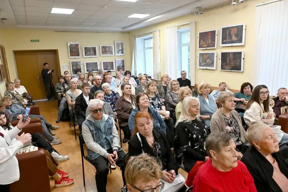Оперная студия ДК «Октябрь» завершила сезон концертом камерной музыки Оперная студия ДК «Октябрь» завершила сезон концертом камерной музыки