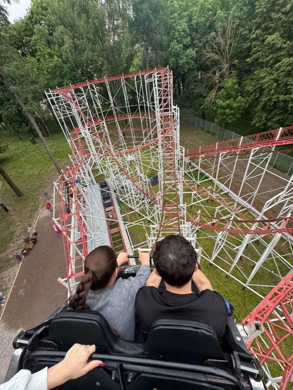 Самый высокий аттракцион Московской области открылся в парке Мира Самый высокий аттракцион Московской области открылся в парке Мира