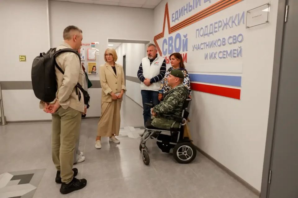 Юлия Купецкая: СВОих не бросаем!. В центре поддержки участников СВО и их семей провели выездную администрацию для близких мытищинских защитников Юлия Купецкая: СВОих не бросаем!. В центре поддержки участников СВО и их семей провели выездную администрацию для близких мытищинских защитников