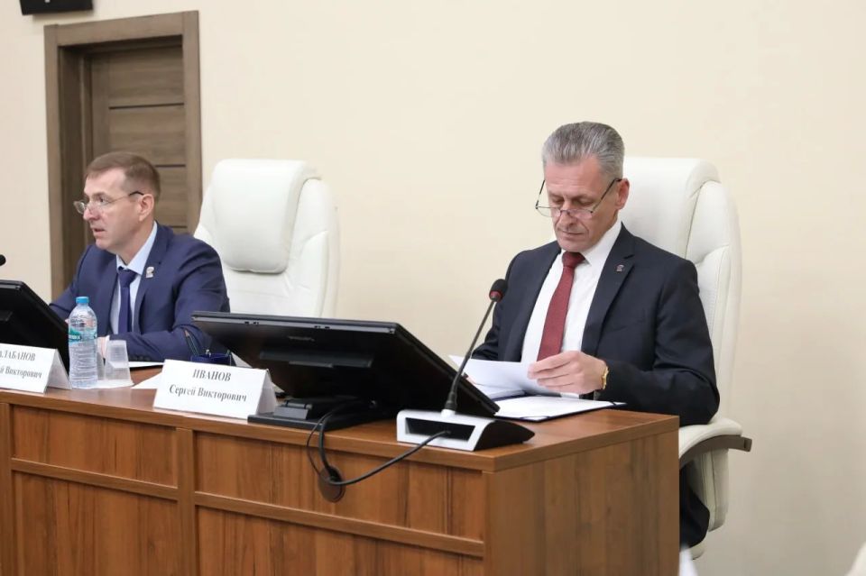 По закону: на Совете депутатов в Долгопрудном объявили конкурс по отбору главы округа