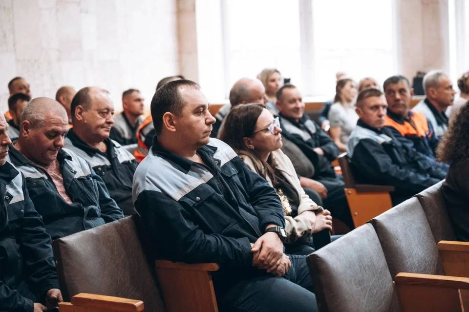 Андрей Булгаков: Провели выездную администрацию на предприятии ООО «Торговый дом ММК» Андрей Булгаков: Провели выездную администрацию на предприятии ООО «Торговый дом ММК»