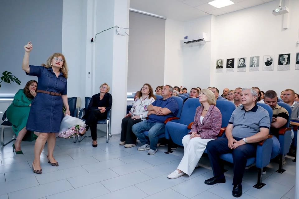 Юлия Купецкая: Спасибо медикам!. Мы не устанем говорить слова благодарности нашим сотрудникам сферы здравоохранения Юлия Купецкая: Спасибо медикам!. Мы не устанем говорить слова благодарности нашим сотрудникам сферы здравоохранения