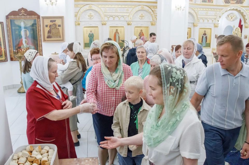 Престольный праздник прошёл в ступинском храме Всех святых Престольный праздник прошёл в ступинском храме Всех святых
