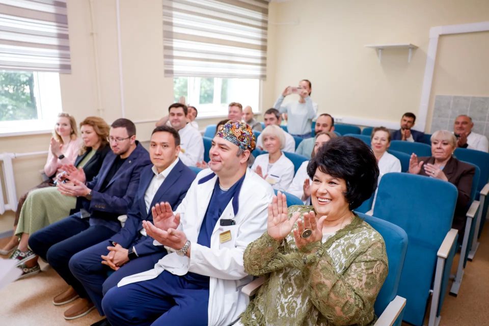 Юлия Купецкая: Спасибо медикам!. Мы не устанем говорить слова благодарности нашим сотрудникам сферы здравоохранения Юлия Купецкая: Спасибо медикам!. Мы не устанем говорить слова благодарности нашим сотрудникам сферы здравоохранения