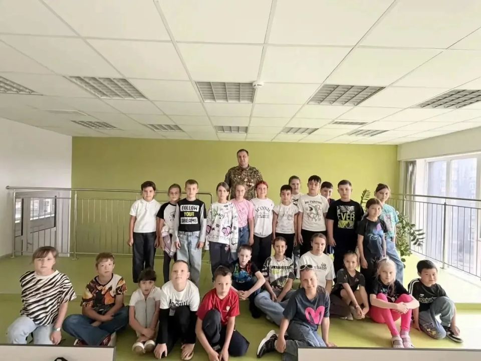 Ветеран СВО провел Урок мужества для люберецких школьников Ветеран СВО провел Урок мужества для люберецких школьников